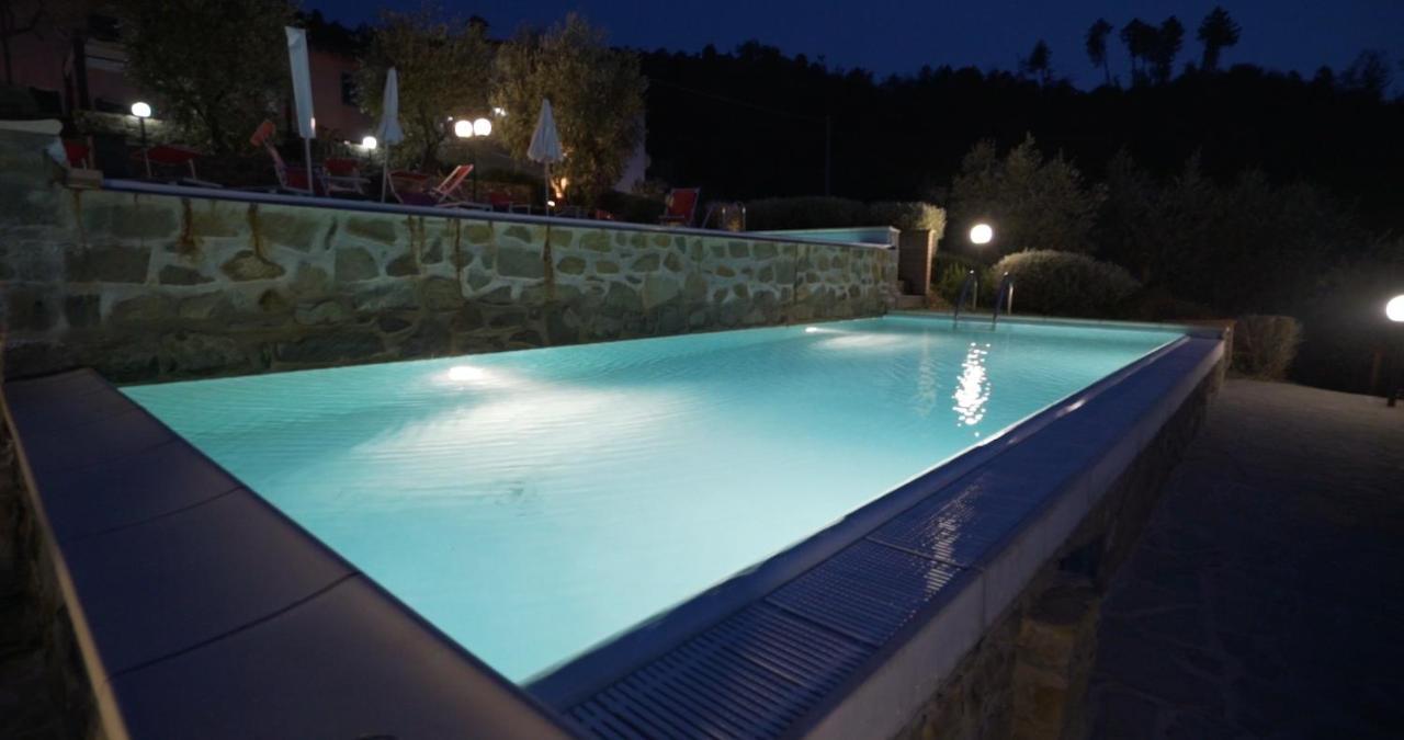 Luxury Villa In Tuscany - Casa Di Nonnas Pescia Exterior photo
